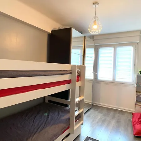 Bnb Renting Bright Design Flat Center Of Antibes * אנטיב